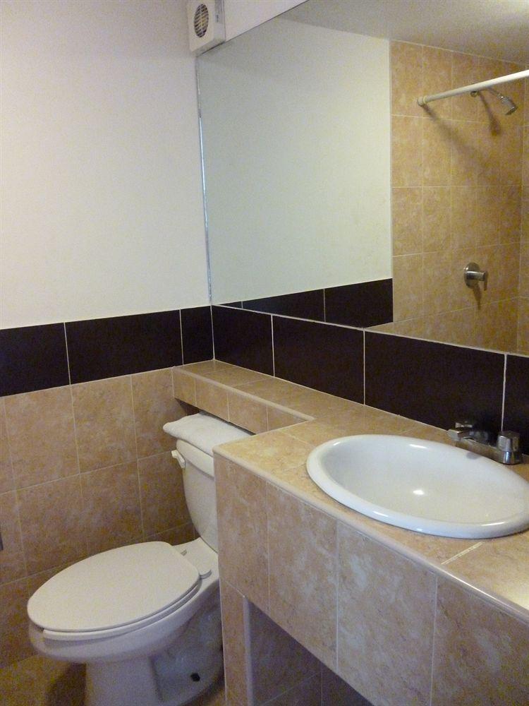 Hotel Plaza Morelos Toluca Eksteriør bilde